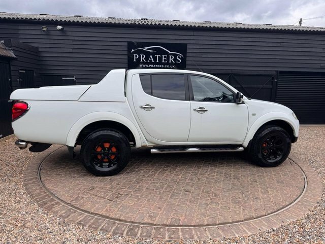Mitsubishi L200 Di-d 4X4 Trojan Dcb 2012 Black #4