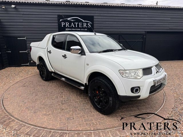 Mitsubishi L200 Di-d 4X4 Trojan Dcb 2012 Black #1