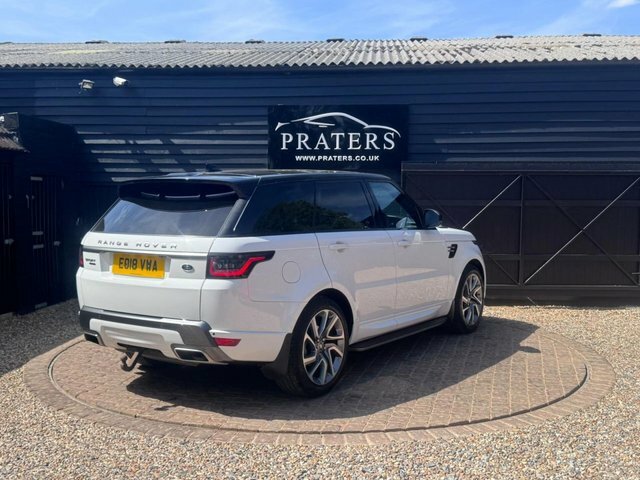 Land Rover Range Rover Sport Sd V6 Hse Suv White #3