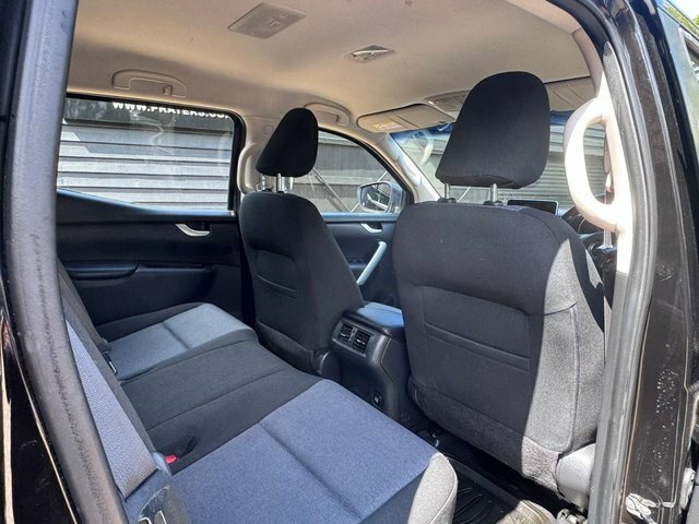 Mercedes-Benz X Class Class 2.3 X250 Black #13