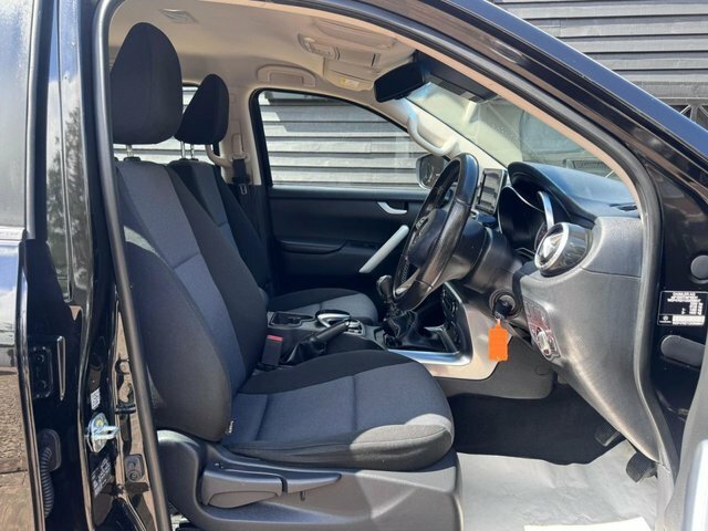 Mercedes-Benz X Class Class 2.3 X250 Black #8