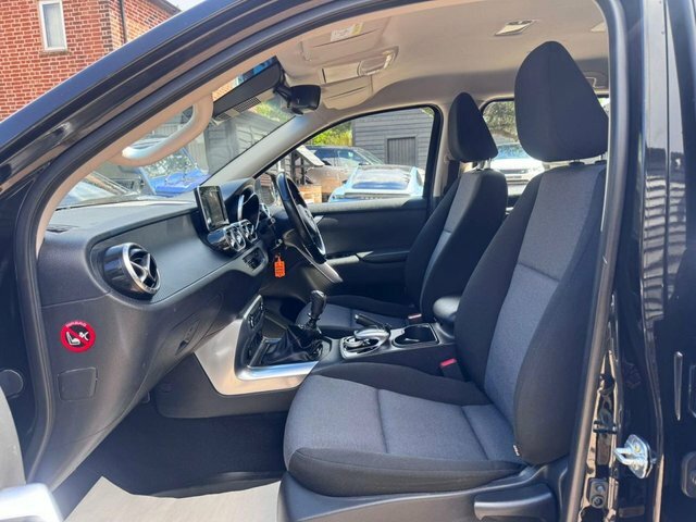 Mercedes-Benz X Class Class 2.3 X250 Black #9