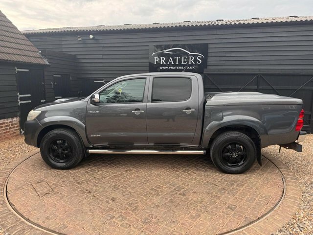 Toyota HILUX D-4d Invincible Pickup Double Grey #6