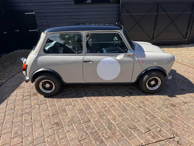 Austin MINI 1.0 Thirty Black #22