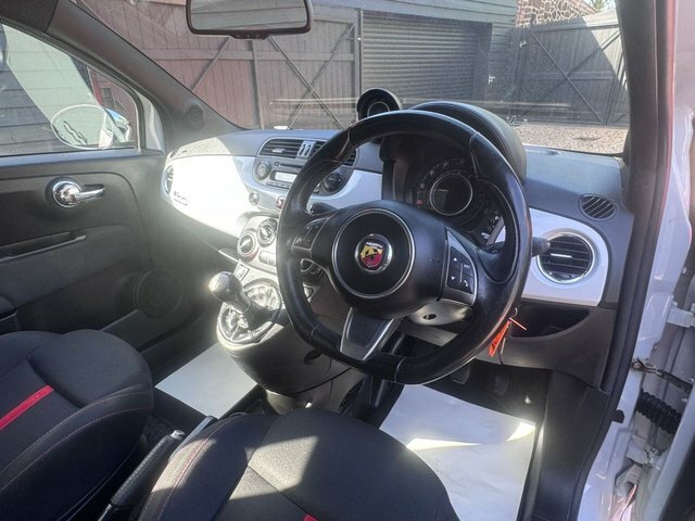 Abarth 500 T-jet Hatchback Red #7