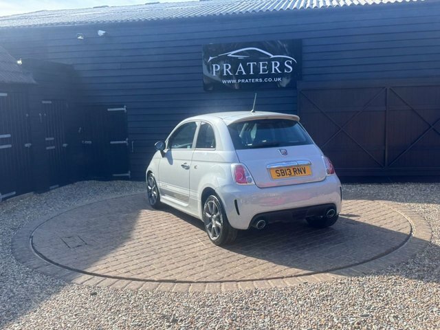 Abarth 500 T-jet Hatchback Red #13