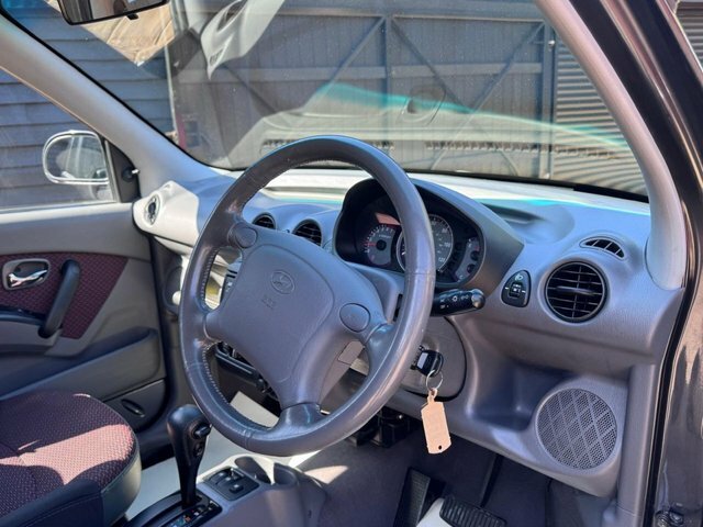 Hyundai Amica Hatchback 1.1 Blue #9