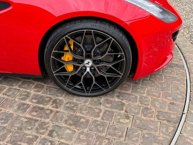 Ferrari FF V12 Black #16