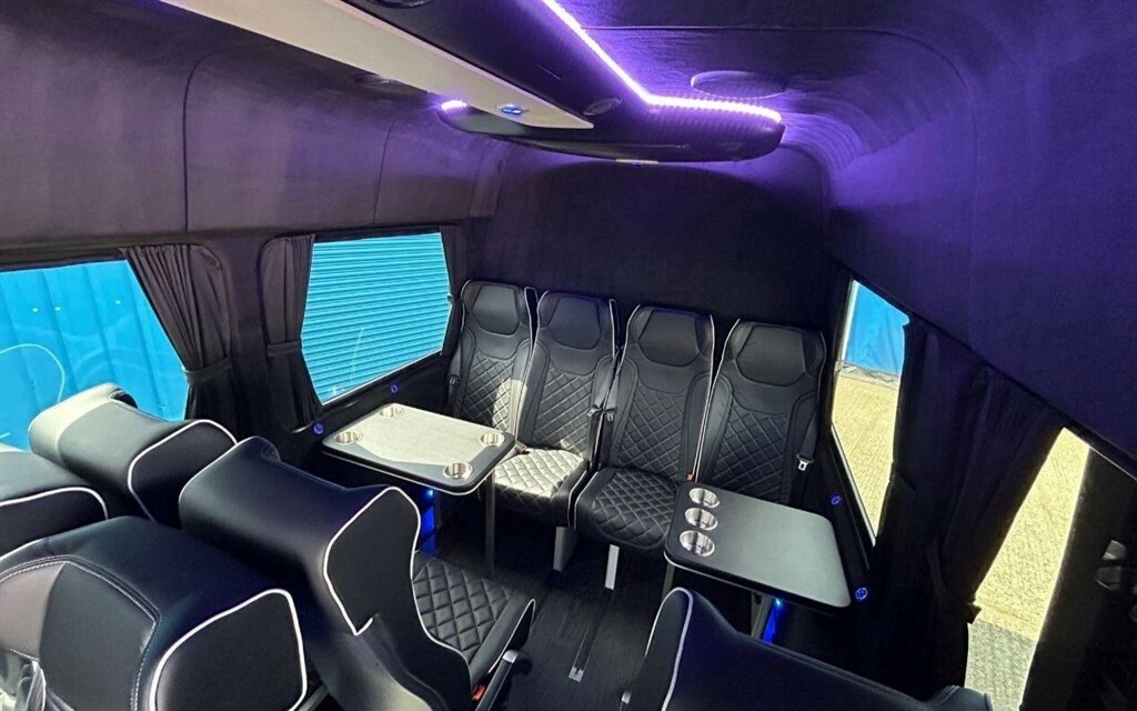 Mercedes-Benz Sprinter Mpv OE24NDD Black #3