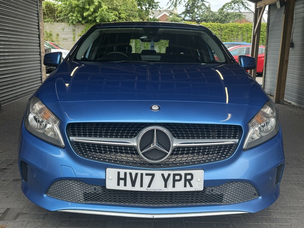 Mercedes-Benz A Class Hatchback 1.5 A180d Sport 201717 HV17YPR Blue #2