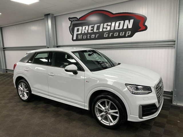 Audi Q2 Tdi 30 S Line White #4