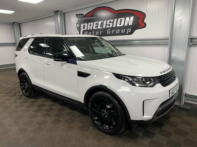 Land Rover Discovery Td V6 Hse AE17DZJ White #3