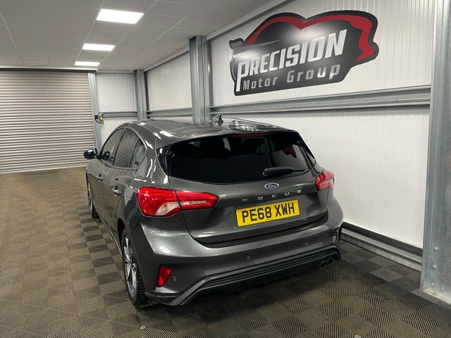 Ford Focus Ecoboost St-line Euro 6 PE68XWH Grey #6