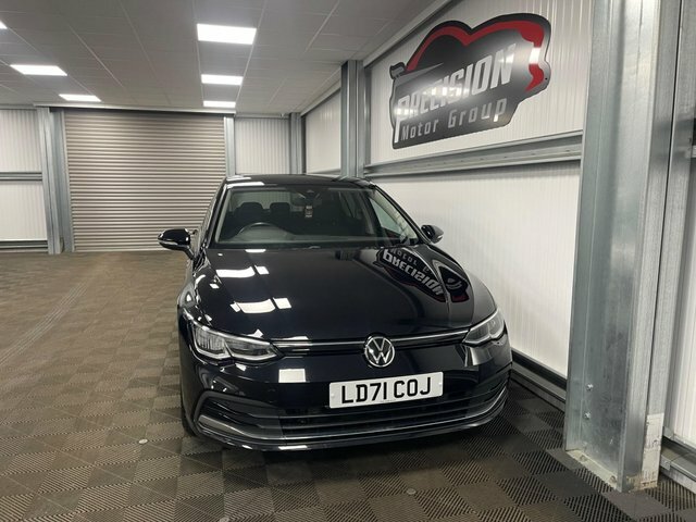 Volkswagen Golf Etsi Mhev Active Dsg Black #3