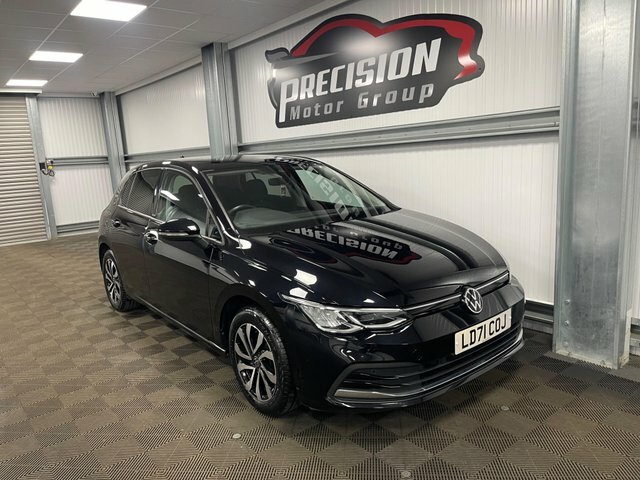 Volkswagen Golf Etsi Mhev Active Dsg Black