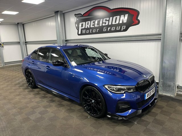 BMW 3 Series 330I M Sport AK19YKB Blue #3
