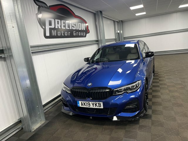BMW 3 Series 330I M Sport AK19YKB Blue #5