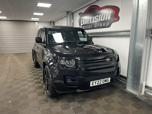 Land Rover Defender 110 P525 V8 4Wd EY22OMG Black #2