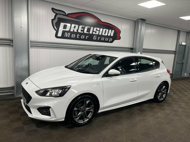 Ford Focus Ecoboost St-line Euro 6 LP19XYB White #5