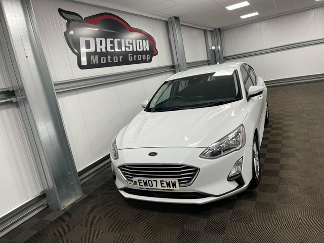 Ford Focus Ecoboost Zetec Euro 6 EW07EWW White #5