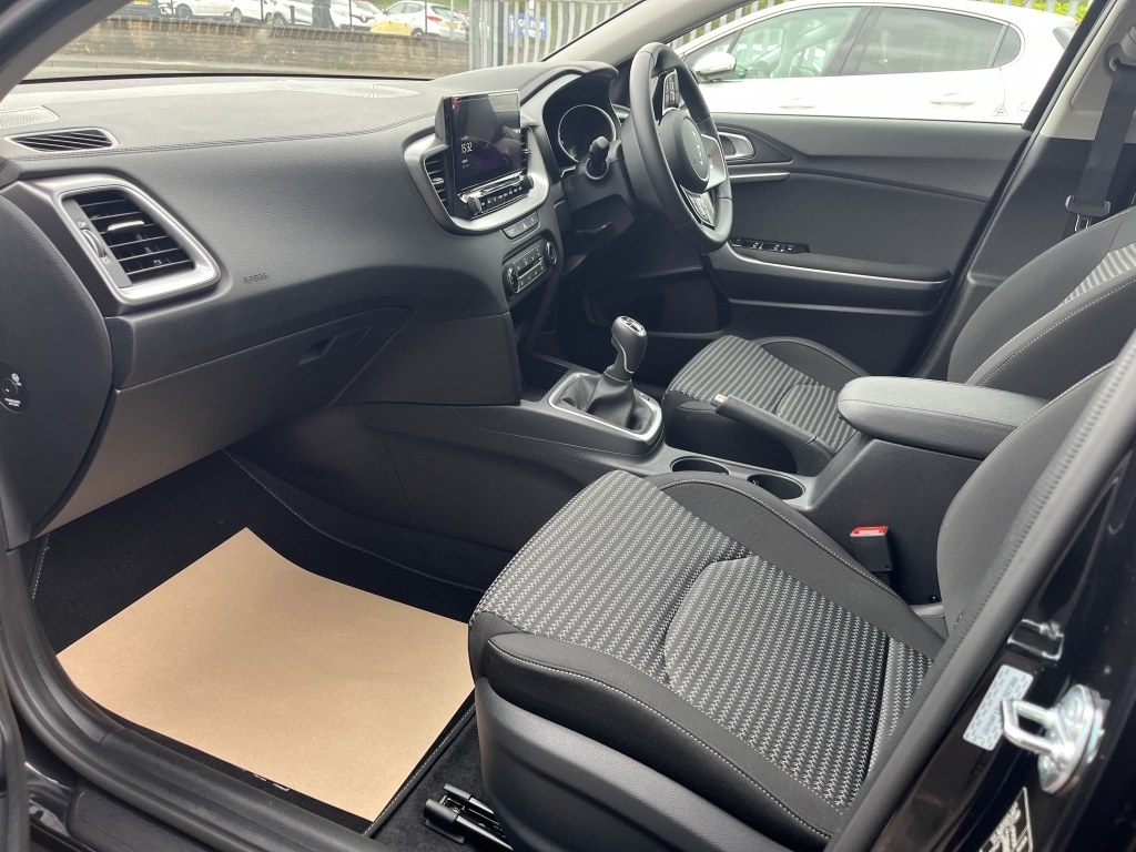 Kia Xceed 1.5 Xceed 2 MV75VPM Black #6