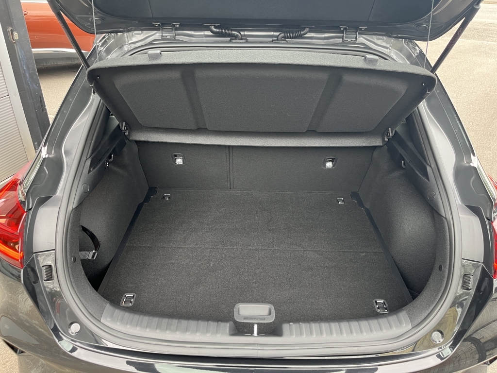 Kia Xceed 1.5 Xceed 2 MV75VPM Black #4