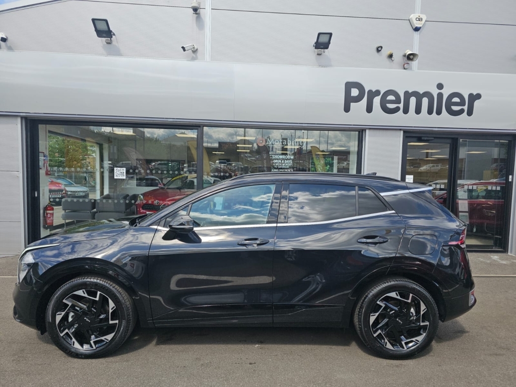 Kia Sportage 1.6 Gt-line Black #2