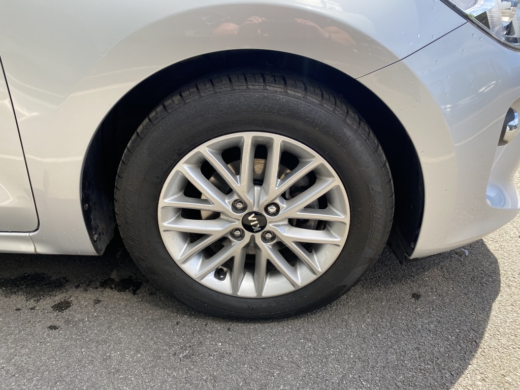 Kia RIO 1.4 2 Silver #4