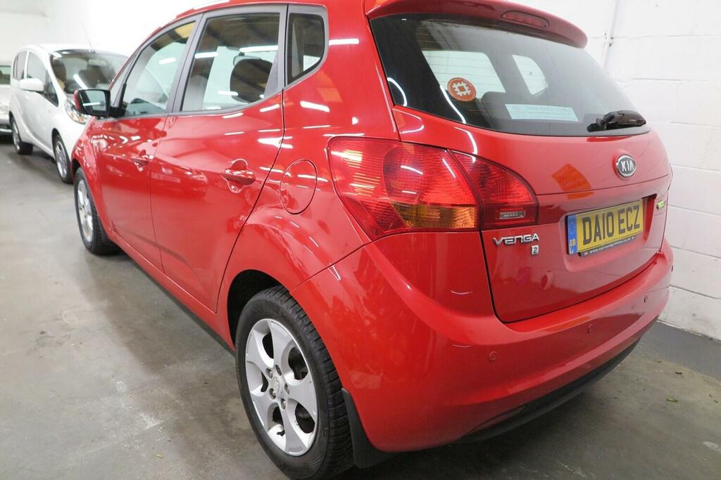 Kia Venga 1.4 Crdi Ecodynamics 2 DA10ECZ Red #6