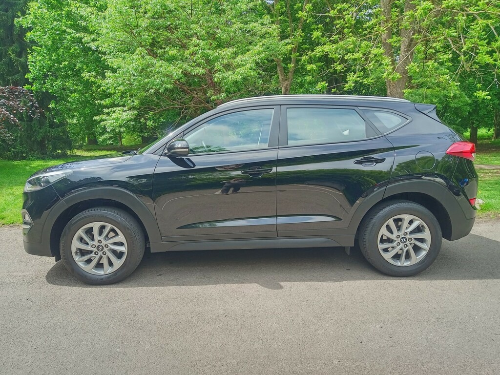 Hyundai Tucson 1.6 Tucson Se 1.6 Gdi 132Ps Bd 2017 Black #3