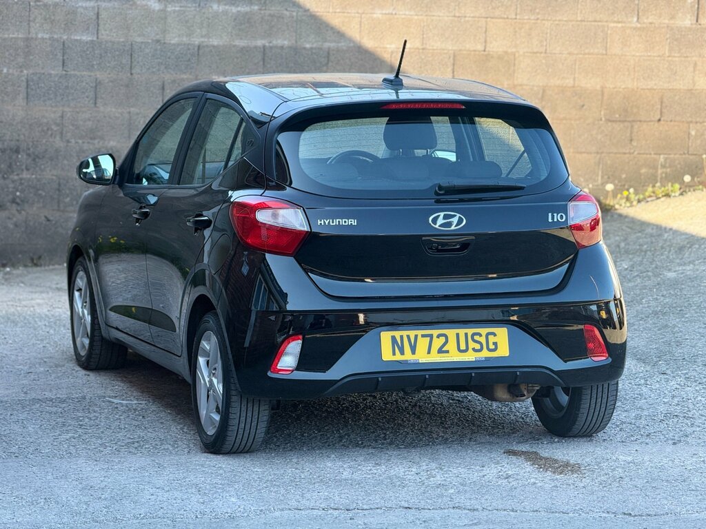 Hyundai I10 1.0 Se Connect Hatchback Euro 6 NV72USG Black #3