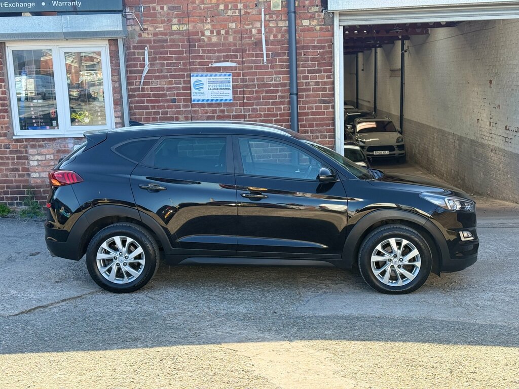 Hyundai Tucson 1.6 T-gdi Se Nav Suv Dct Euro 6 Ss BT20GGV Black #5