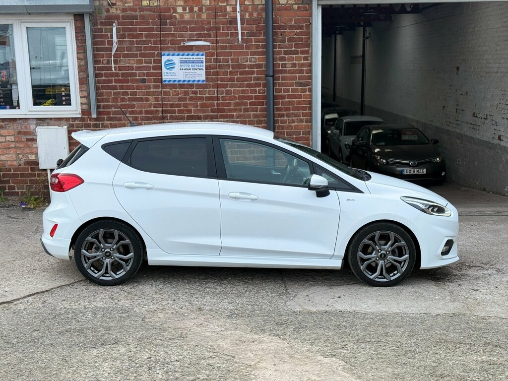 Ford Fiesta 1.0T Ecoboost St-line X Hatchback Manua FG18VMX White #5