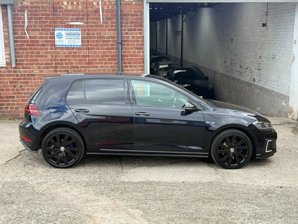 Volkswagen e-Golf 1.4 Tsi 8.7Kwh Gte Advance Hatchback Pl VN70XHK Black #5