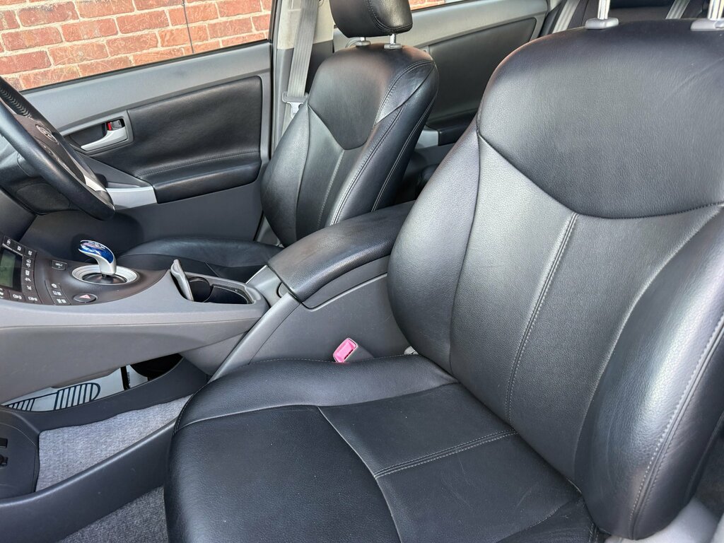 Toyota Prius Blue #27