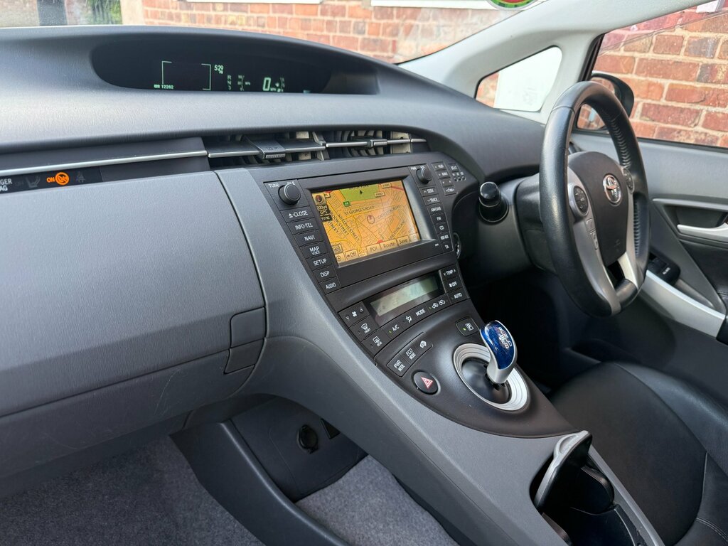 Toyota Prius Blue #24