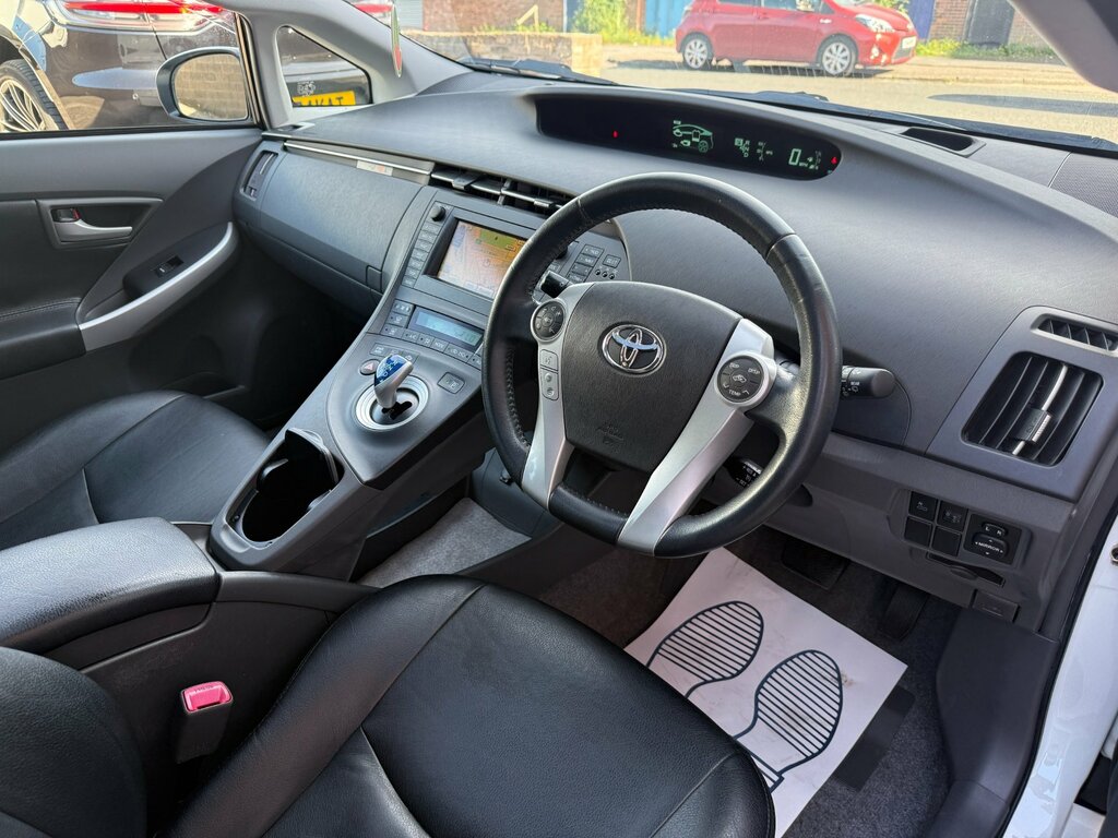 Toyota Prius Blue #9