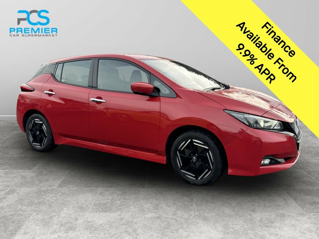 Nissan Leaf Acenta Red