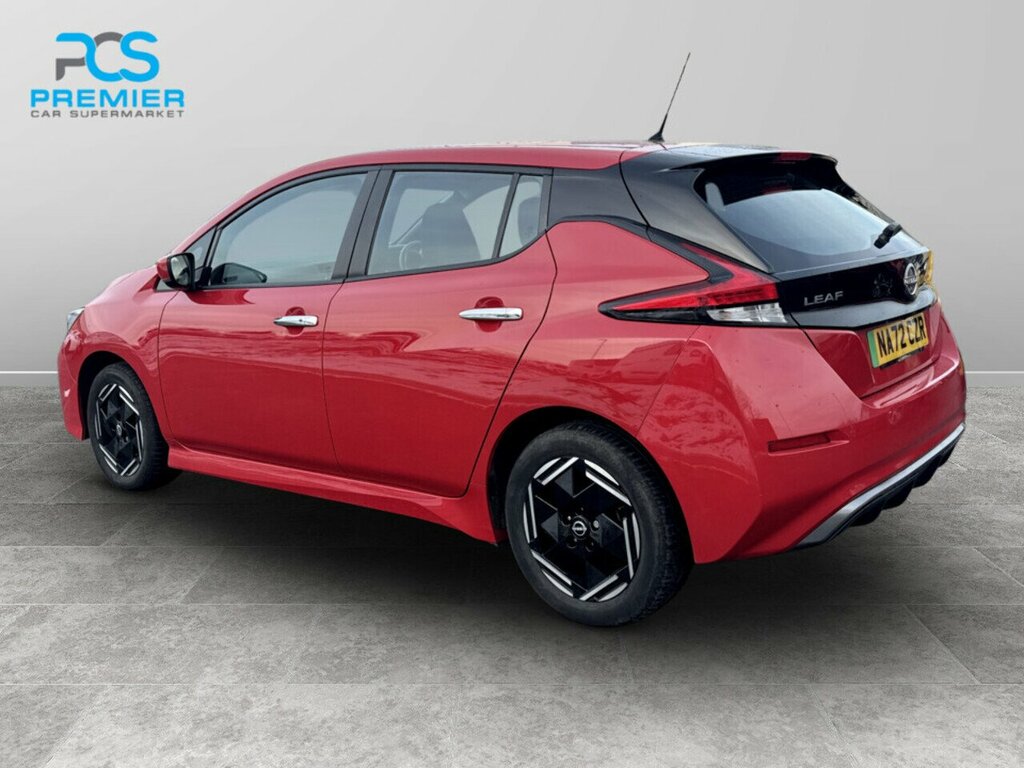 Nissan Leaf Acenta NA72CZR Red #5