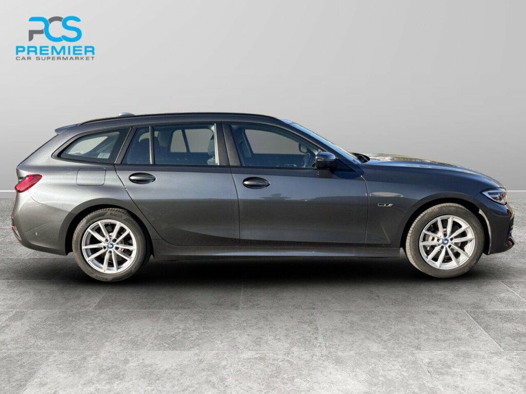 BMW 3 Series 330E Se Pro FG22JZR Grey #4