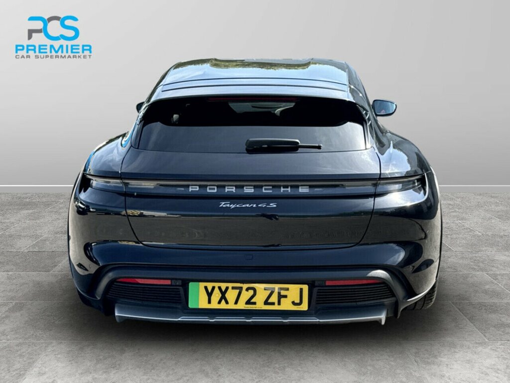 Porsche Taycan Performance Plus 4S YX72ZFJ Black #4