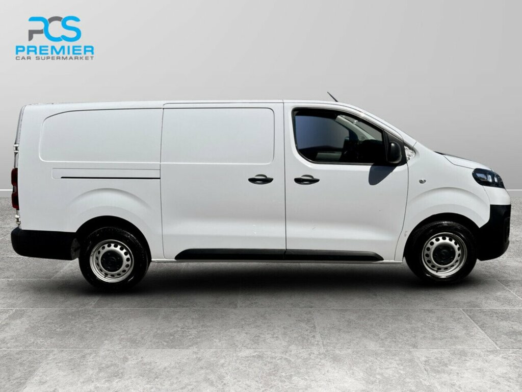 Vauxhall Vivaro Turbo D 2900 Dynamic DP22GOX White #5