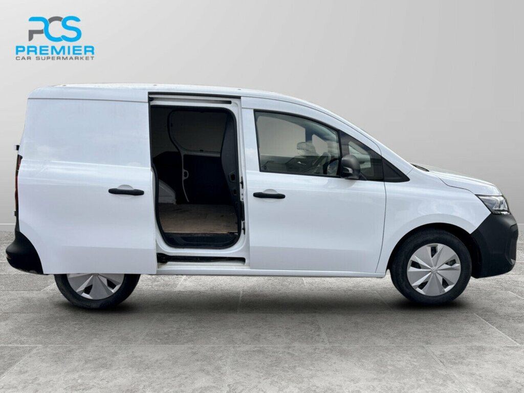 Nissan TOWNSTAR Acenta White #5