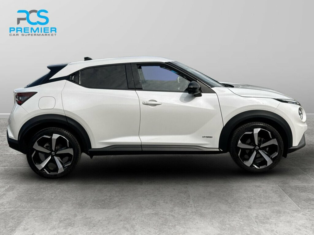 Nissan Juke Tekna PL72EWX White #6