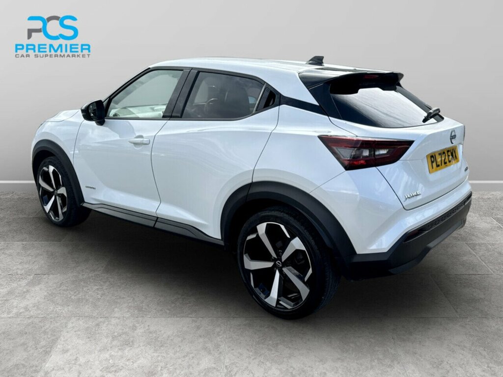 Nissan Juke Tekna PL72EWX White #2
