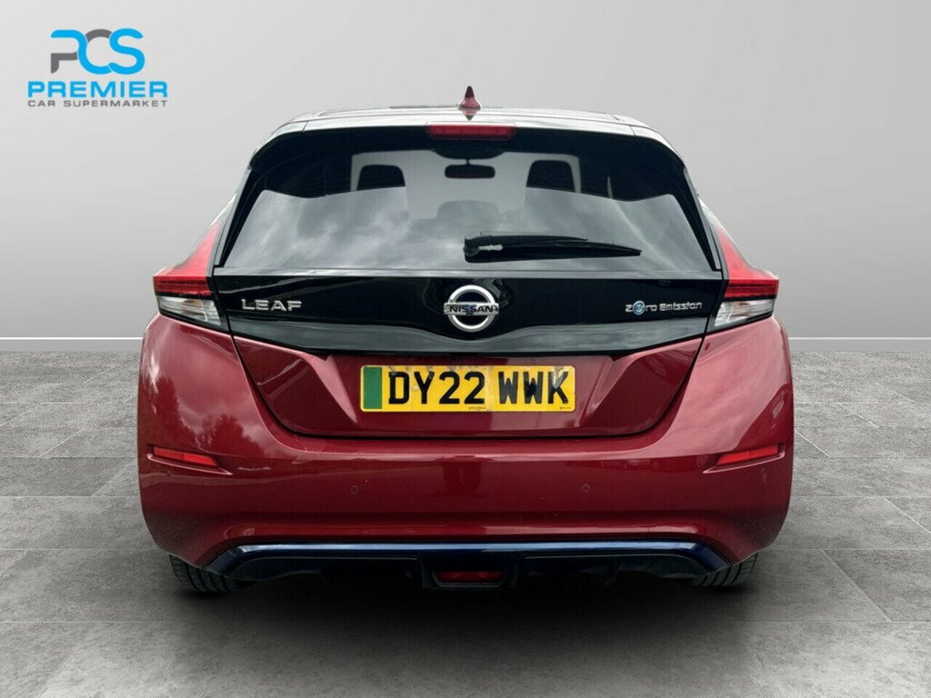 Nissan Leaf N-connecta DY22WWK Red #3