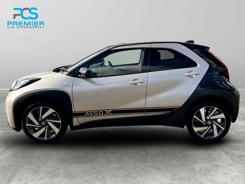 Toyota Aygo X Vvt-i Edge DF22CYK Beige #6