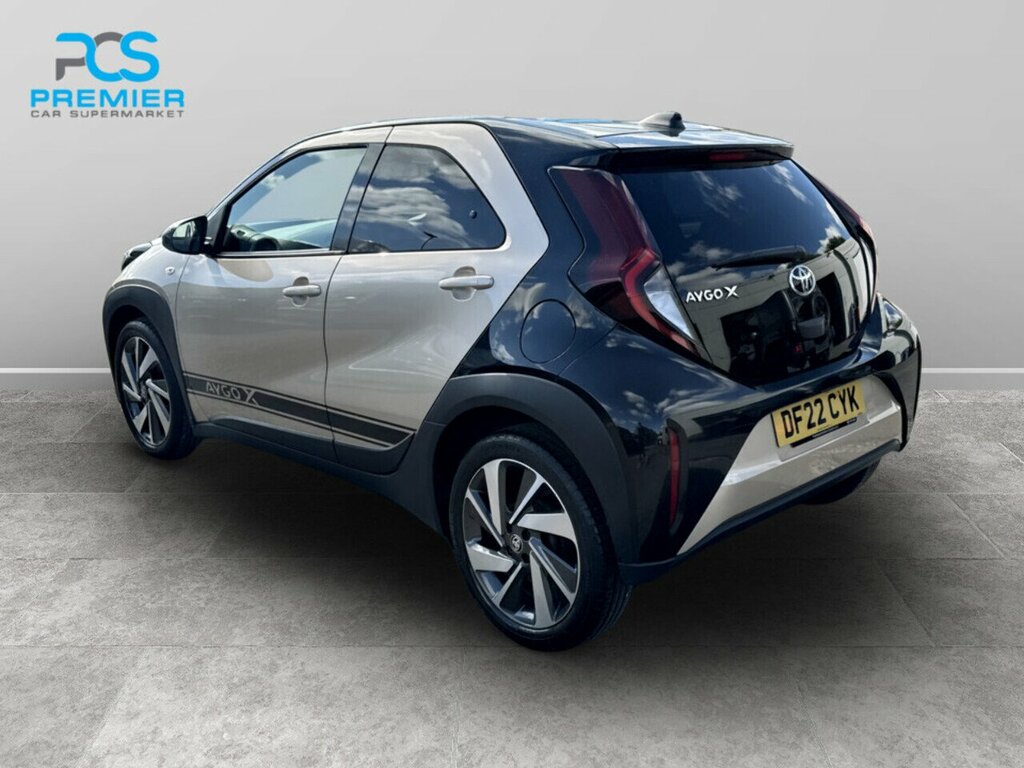 Toyota Aygo X Vvt-i Edge DF22CYK Beige #2