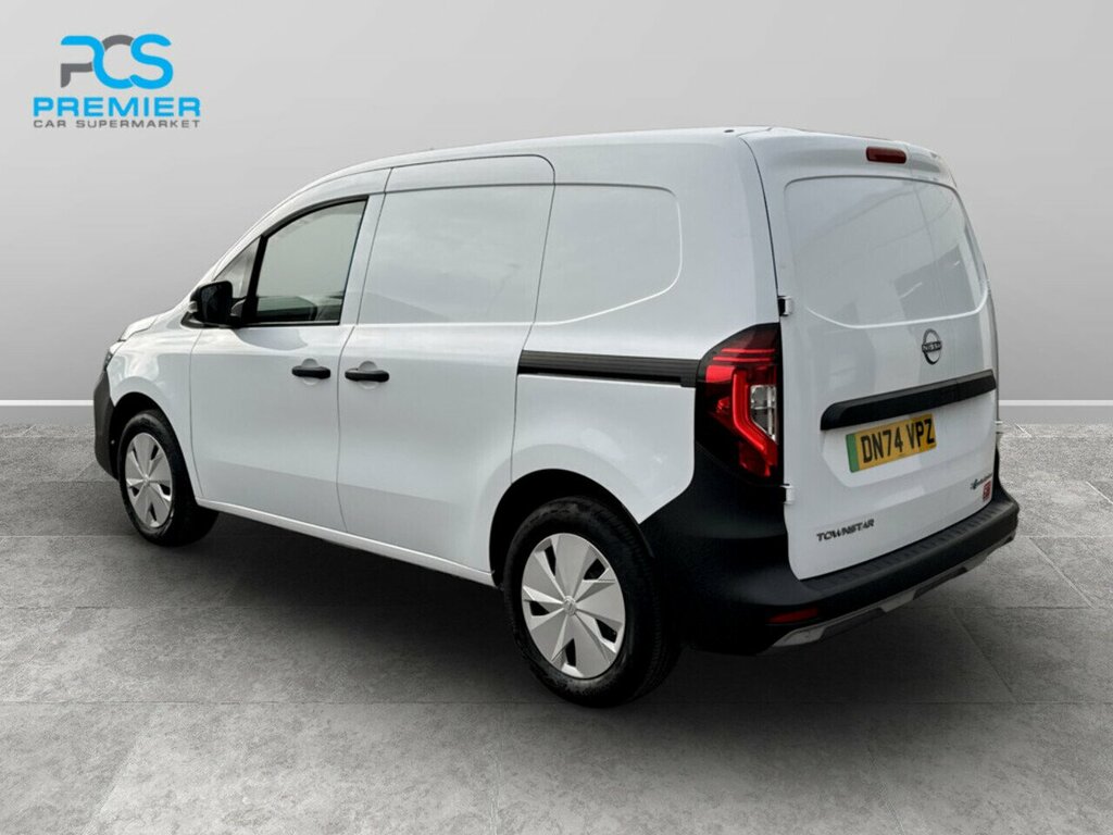 Nissan TOWNSTAR Acenta White #2