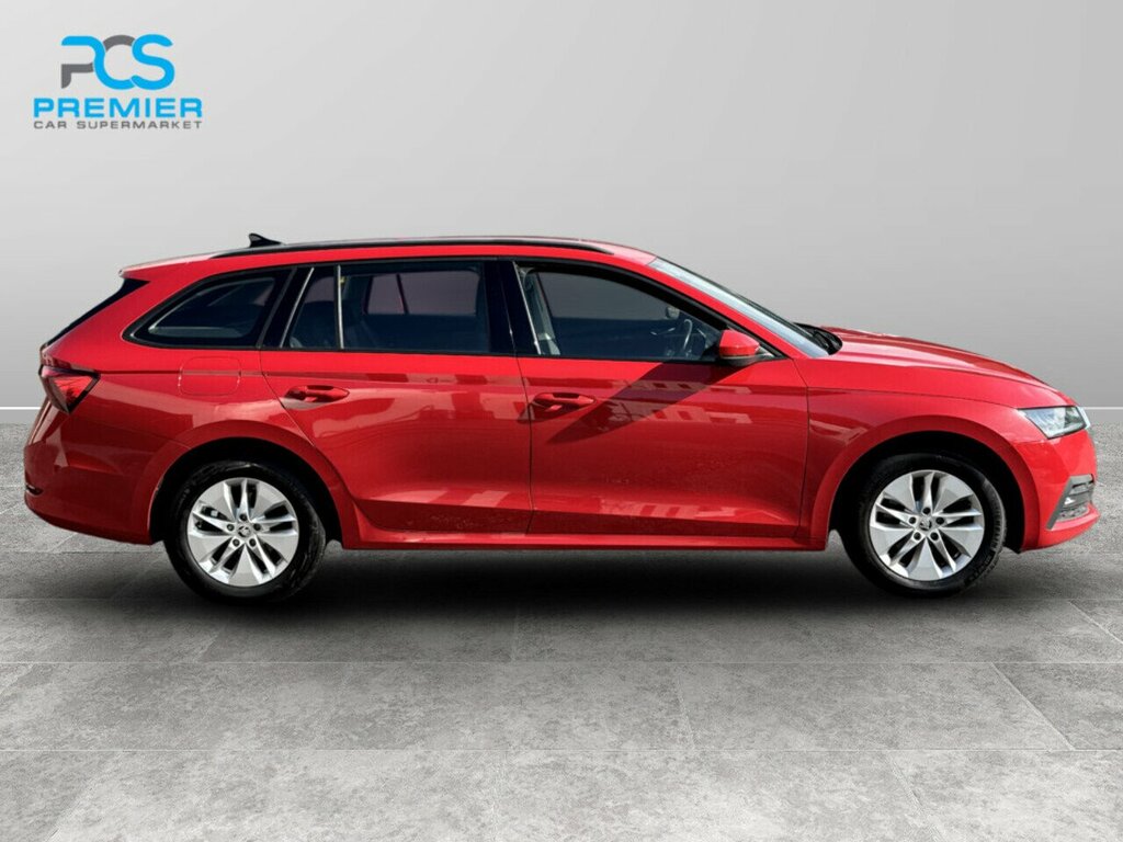 Skoda Octavia Tdi Se Technology Red #6